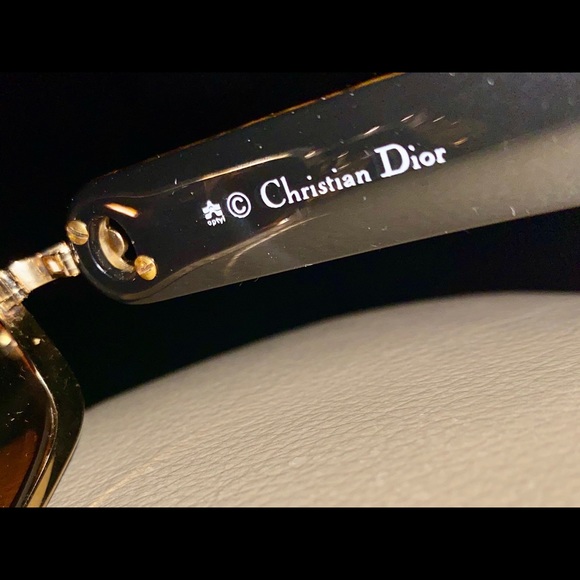 ✨Christian Dior Eva 42X Quilted Arms Sunglasses✨ - Picture 4 of 11